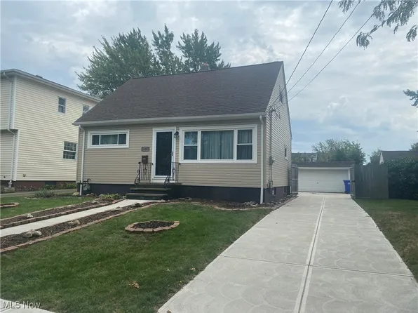 16189 Muskingum Blvd, Brookpark, OH 44142