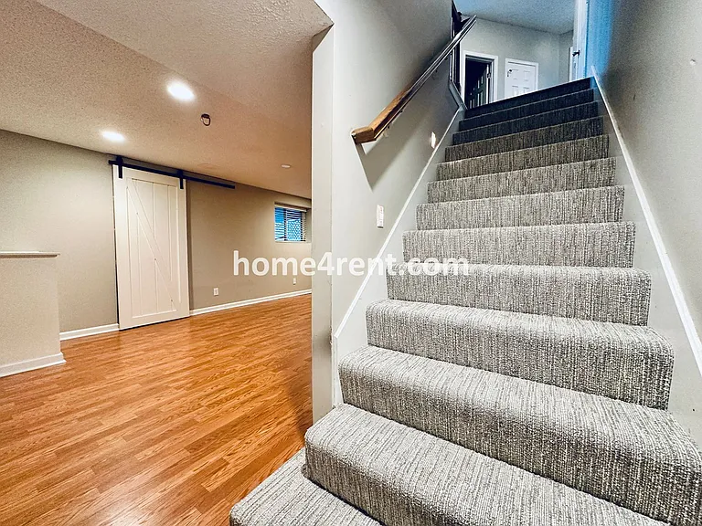 14068 W 147th Pl — Photo 44