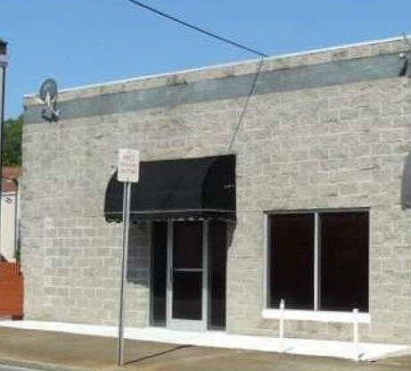 1st image of 205 N Race St