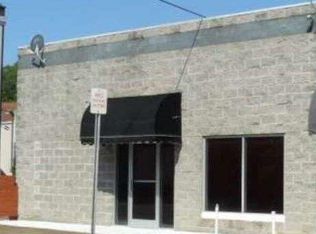 205 N Race St, Glasgow, KY 42141
