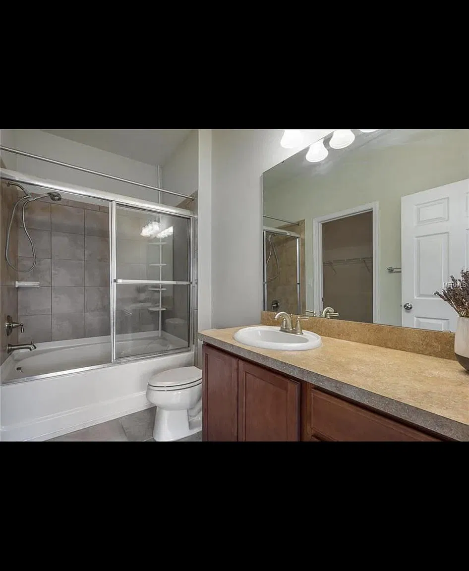 2705 Cypress Bowl Rd — Photo 2