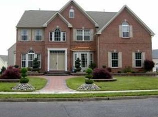 73 Meeting House Cir, Sicklerville, NJ 08081