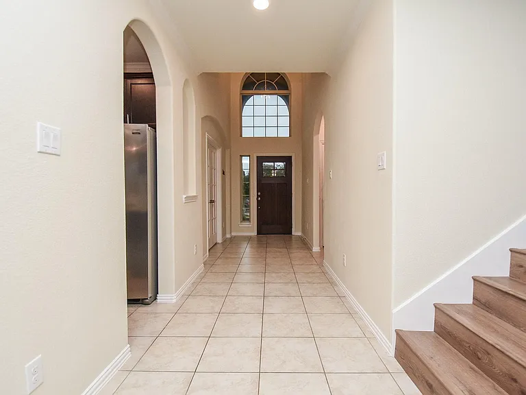 18618 Weeping Spring Dr — Photo 5