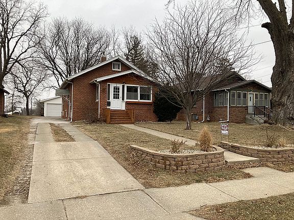 5th image of 1986 10th Ave N
