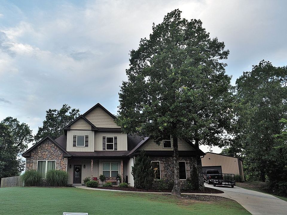 1st image of 839 Salem Heights Dr