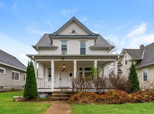 2210 Queen Ave N, Minneapolis, MN 55411