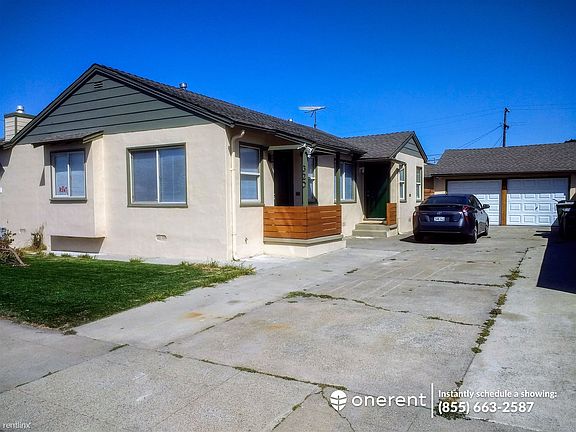 5th image of 320 Suffolk Dr