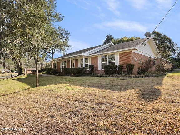 4th image of 6906 HANSON Drive N