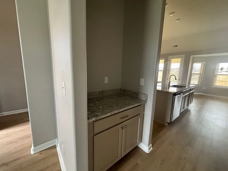 340 Chesnut Ridge Cv — Photo 42