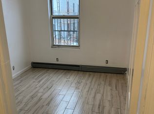731 52nd St #2R, Brooklyn, NY 11220