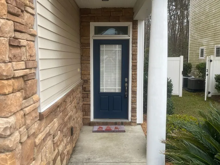 240 Summer Hill Way — Photo 2