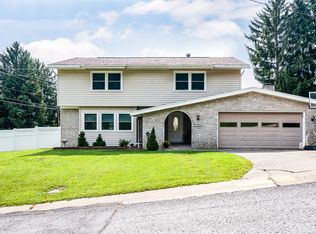 1375 Anderson Ave, Morgantown, WV 26505