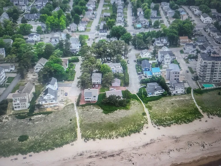 29 Odessa Ave #A — Photo 9