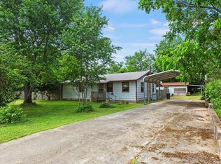 1605 Smith Ave, Mena, AR 71953