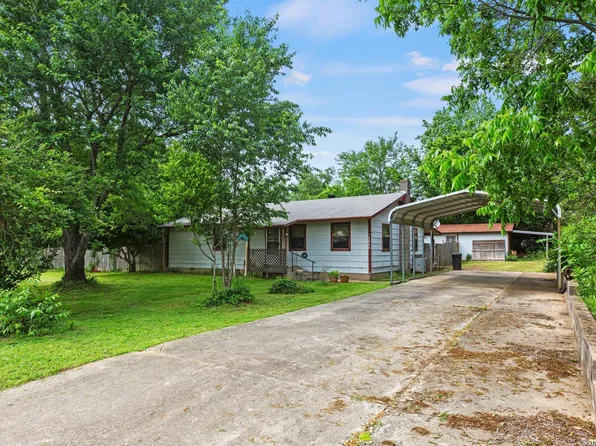 1605 Smith Ave, Mena, AR 71953