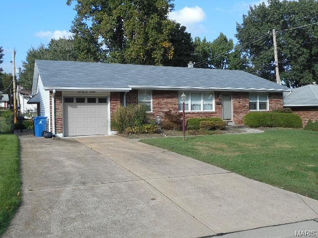 1st image of 6009 Pebble Hill Dr