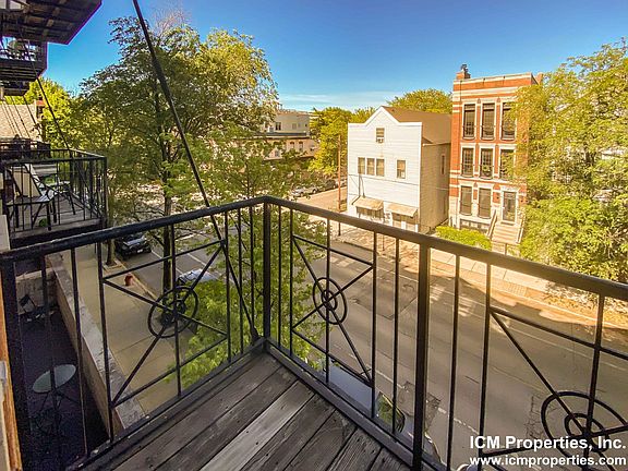 3rd image of 2529 N Southport Ave #4F