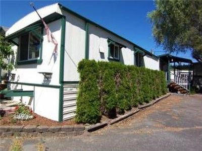 8730 206th St SE Trailer 28, Snohomish, WA, 98296