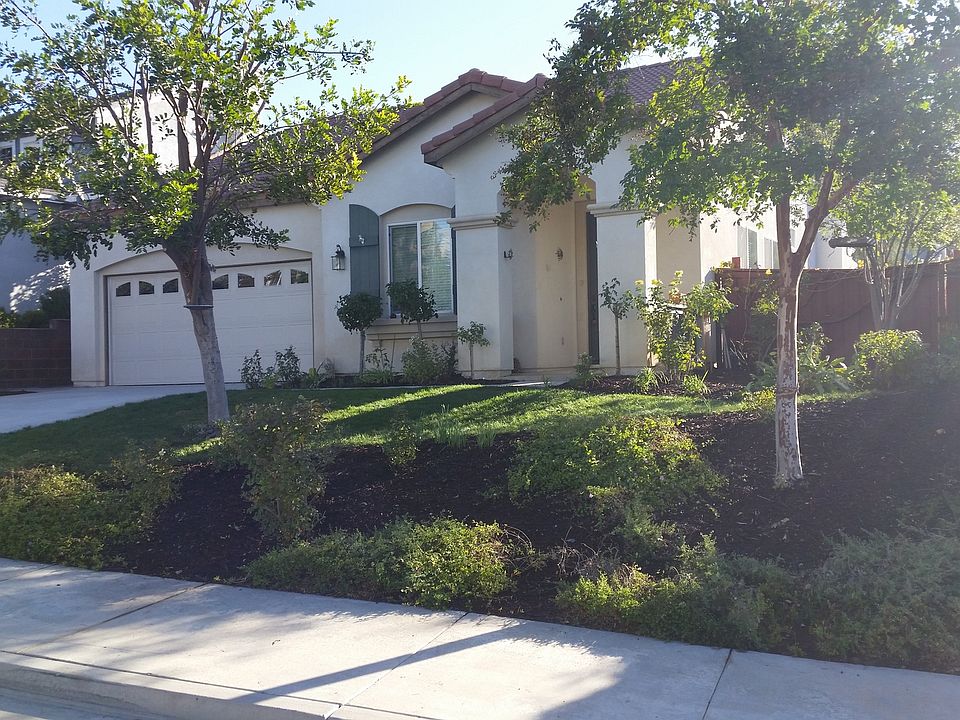 1st image of 38938 Huddlestone Ct