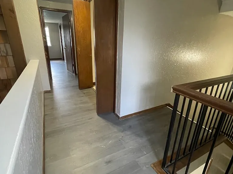 7219 Edenborough Dr — Photo 8