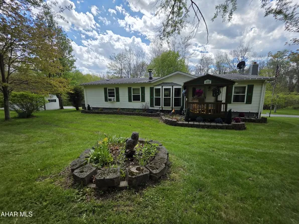 432 Black Snake Rd, Dysart, PA 16636