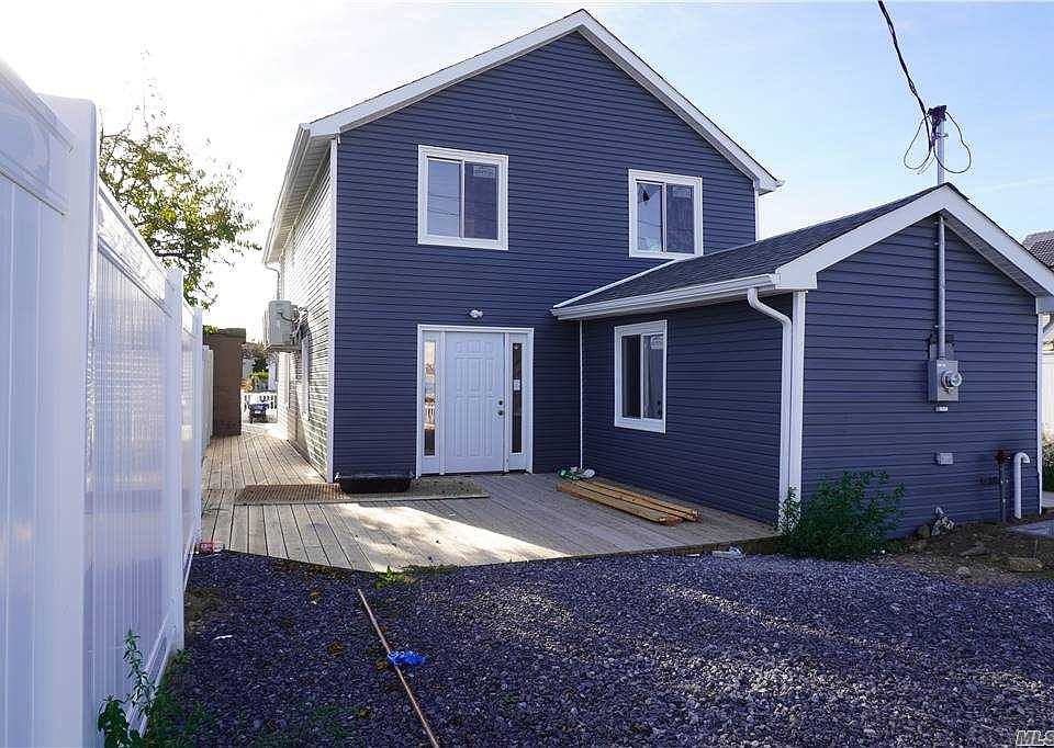 1st image of 1 Bayview Ave