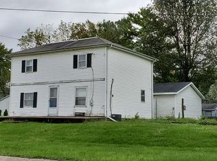 5 E Short St, Amboy, IL 61310