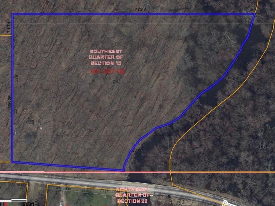 2nd image of 1030 E Berry Rd