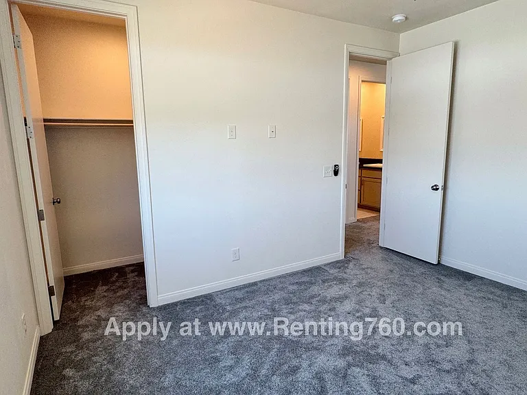 56923 Ivanhoe Dr — Photo 39