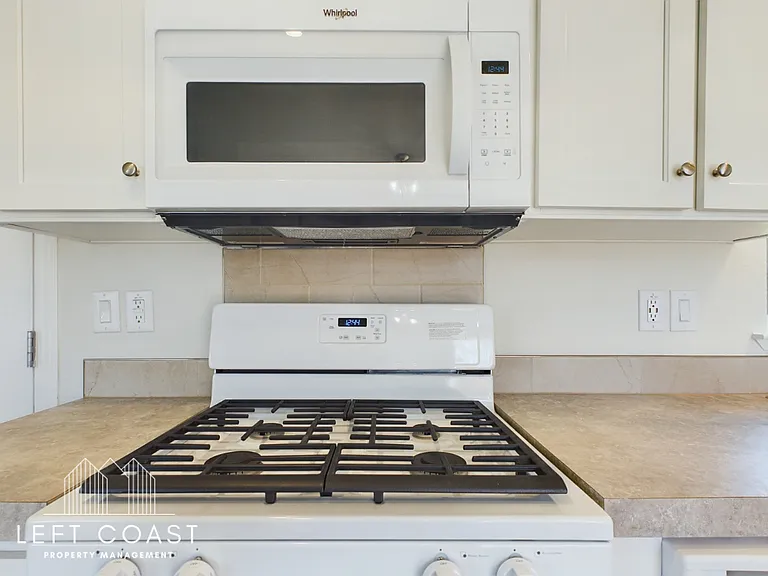 2368 Salmon River Hwy — Photo 26
