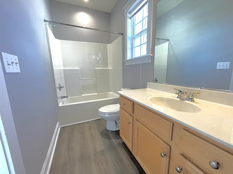 318 White Gables Dr — Photo 12