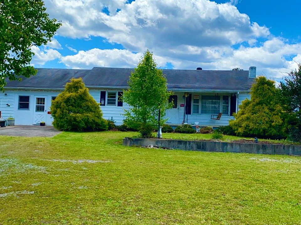 1st image of 194 Plantation Ln