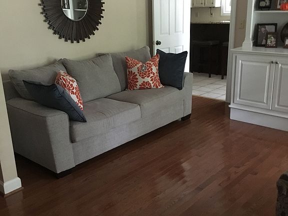 5th image of 145 Tennessee Cir