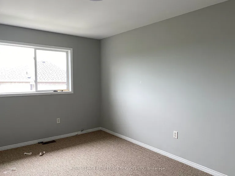 2362 Woodridge Way — Photo 10