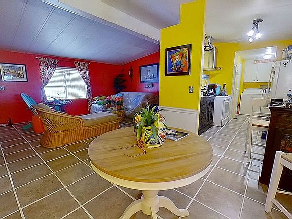 5th image of 69580 Valley View Dr