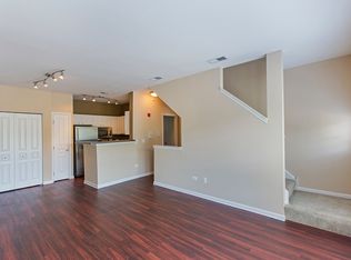 1540 Watkins Ln UNIT 208, Naperville, IL 60540