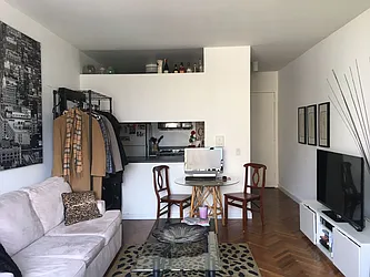 Rented by June Shapiro & Associates