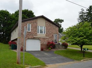 44 Leeman St, Easton, PA 18045