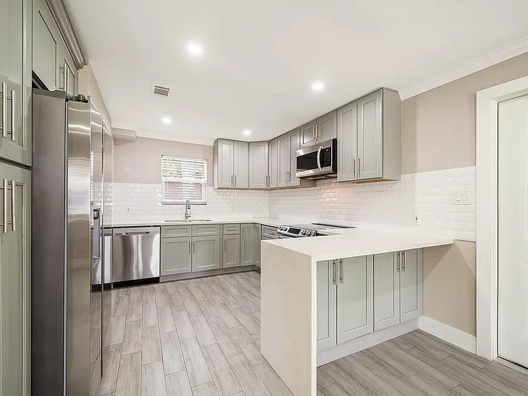 2222 Peppermill Rd — Photo 8