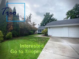 2969 Norkenzie Rd, Eugene, OR 97408