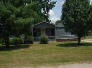 615 Flamingo Rd, Sumter, SC 29153