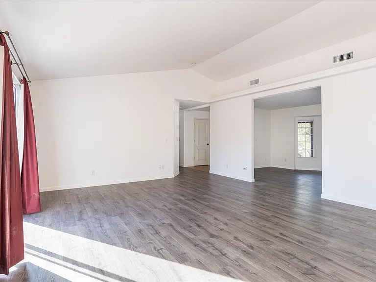 43106 Revis Cir E — Photo 8