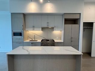 8 Manor Rd W #709-C03, Toronto, ON M5P 1E7