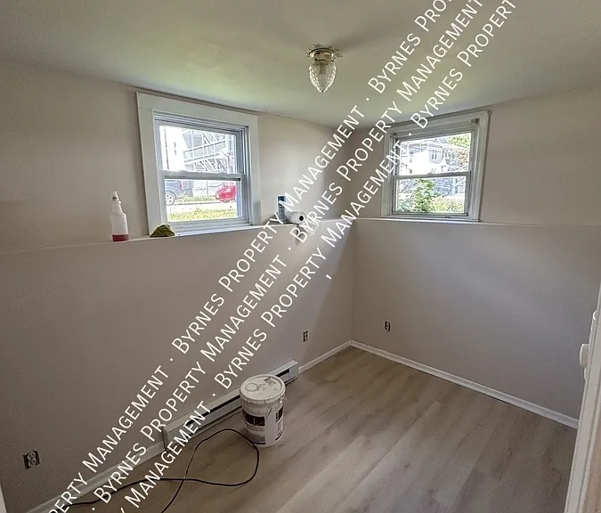 148 Charlton St #C — Photo 3