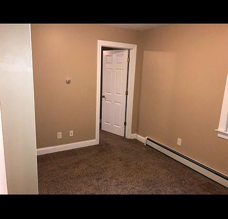 4th image of 8 E Oneida St #1W