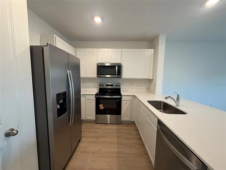 32538 Midsummer Night Ln — Photo 12