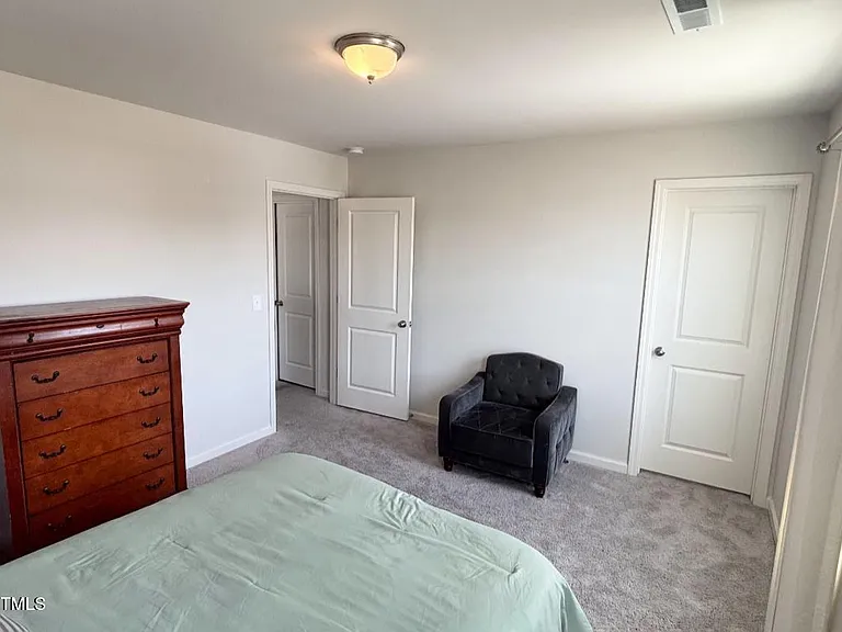 1253 Manor Dr — Photo 26