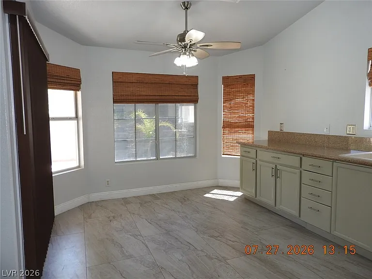 4533 Chestnut Blaze Dr — Photo 12