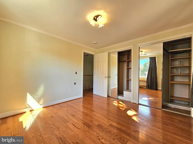 3109 Mosby St — Photo 10