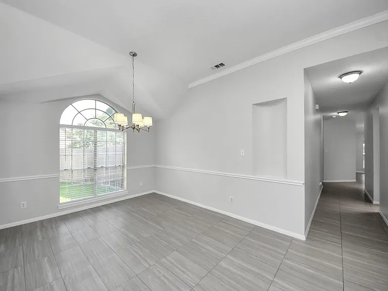 8322 Adler Lake Dr — Photo 7